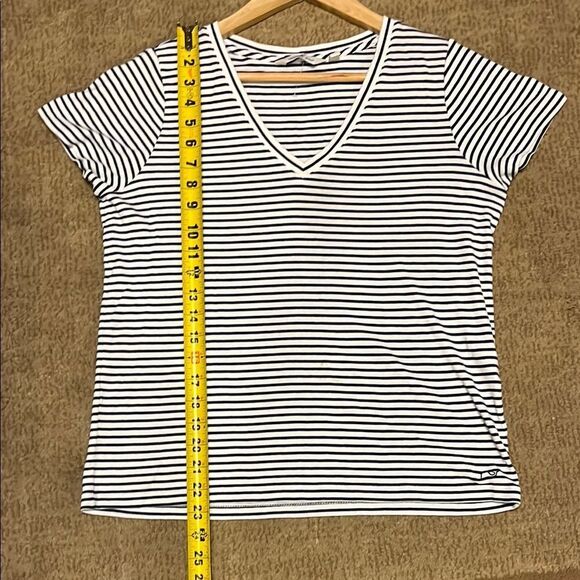 Vineyard Vines Classic Striped V-Neck Tee - Picture 6 of 7
